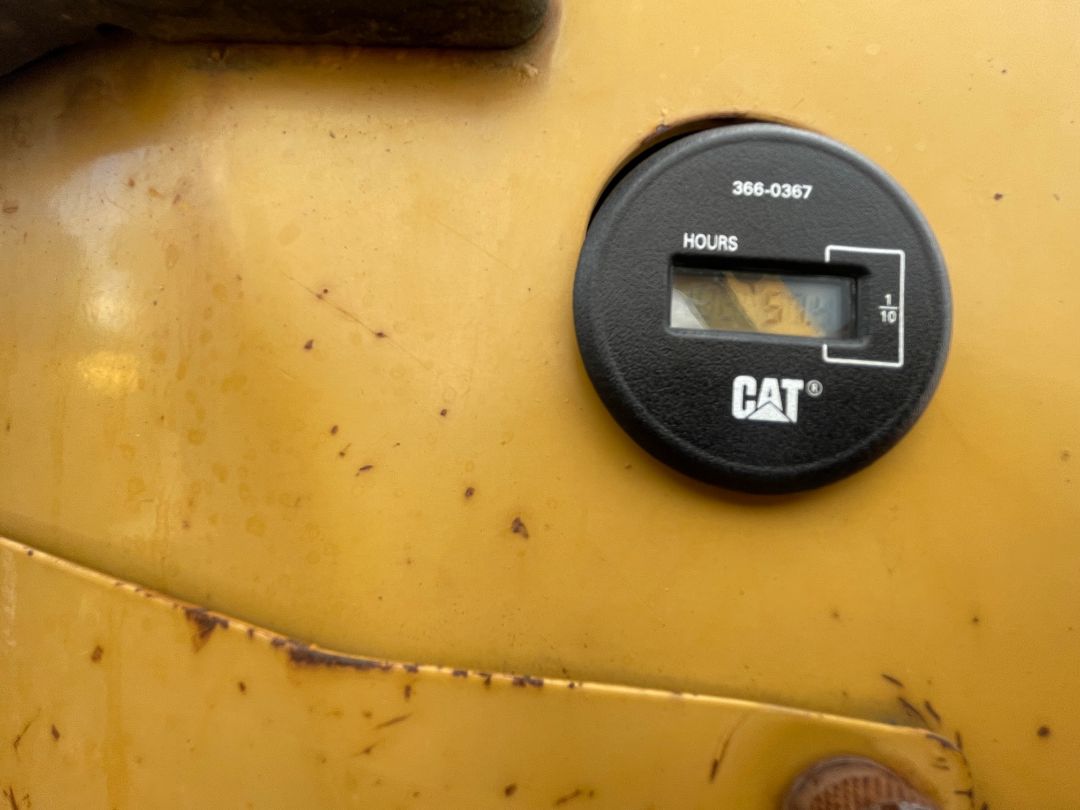 2005 CATERPILLAR D5G - Image 12